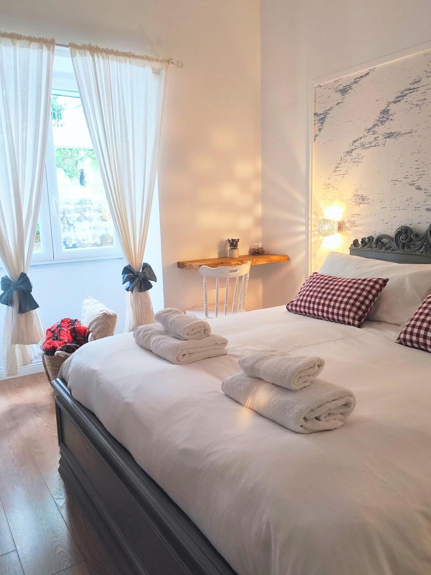 Annamaria Rooms 那不勒斯 客房 照片